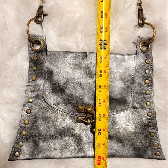 Vintage leather distressed look bag - Picture 9 of 10